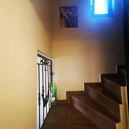 게스트하우스 Damaris 소조폴